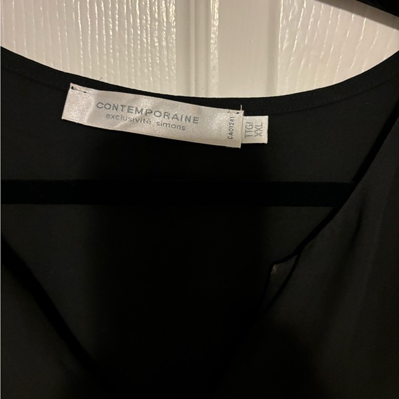 Sleeveless blouse - Picture 3 of 4